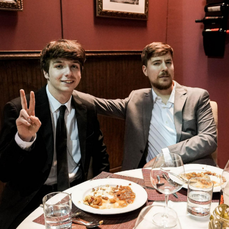 Karl Jacobs with Mr Beast, shooting for an video.